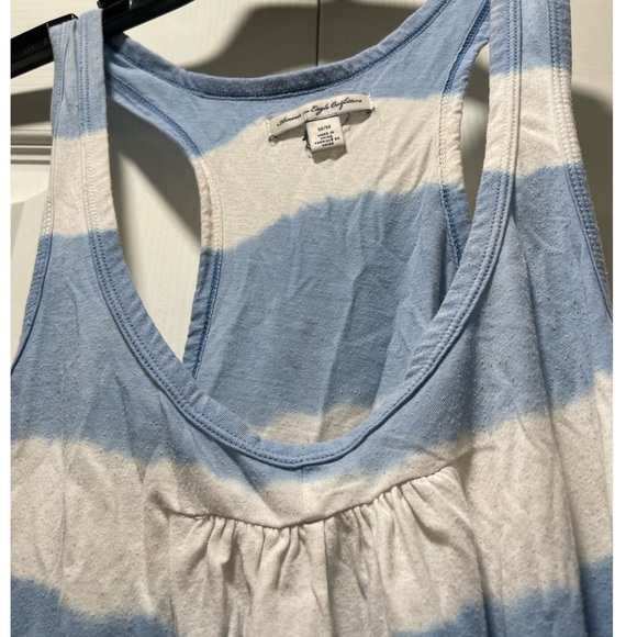 Blue and White American Eagle tank! - Picture 2 of 4